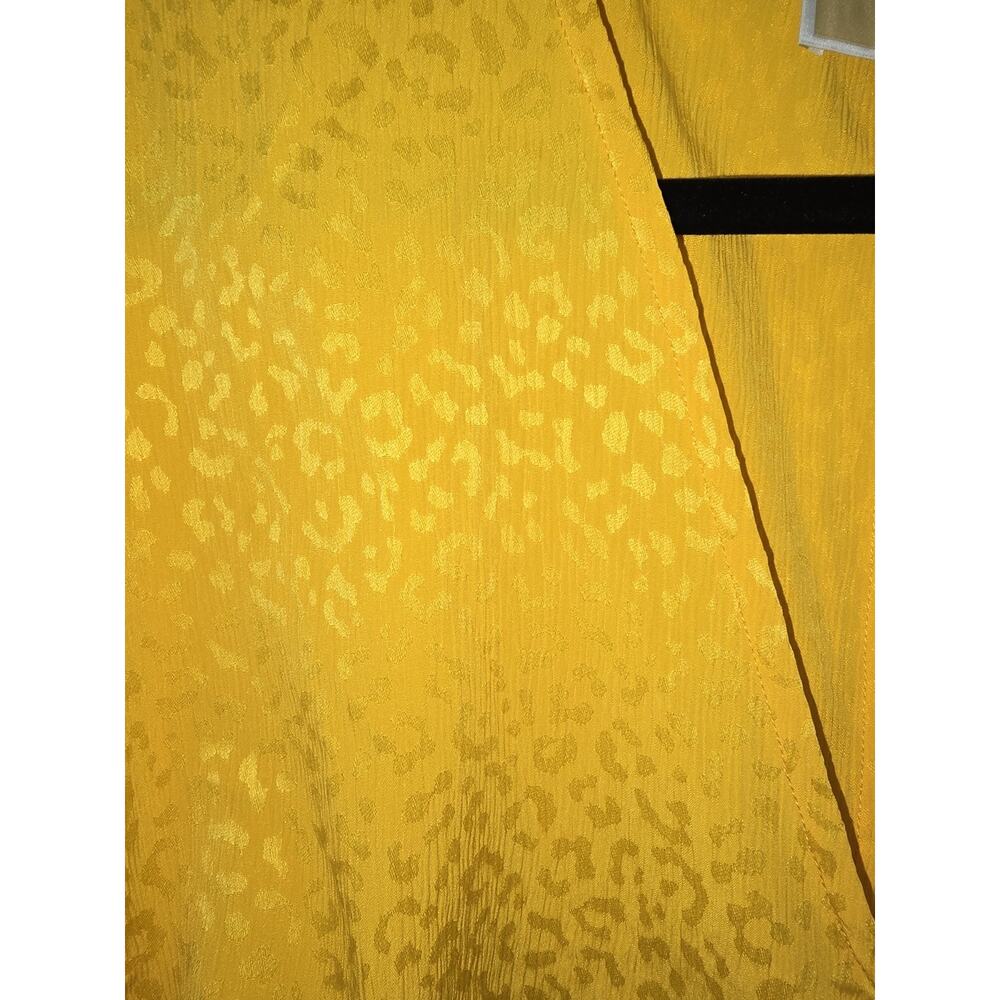 Womens Michael Kors Yellow V-neck Tunic Adjustable Side Length Leopard Print - Picture 3 of 5